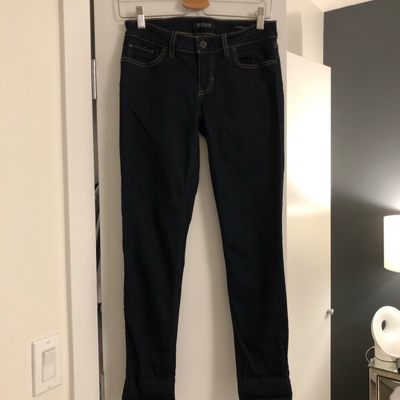 Guess Blue Jeans - Picture 2 of 6